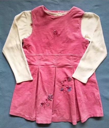 Samtkleid und langarmshirt mit - langarmshirt,